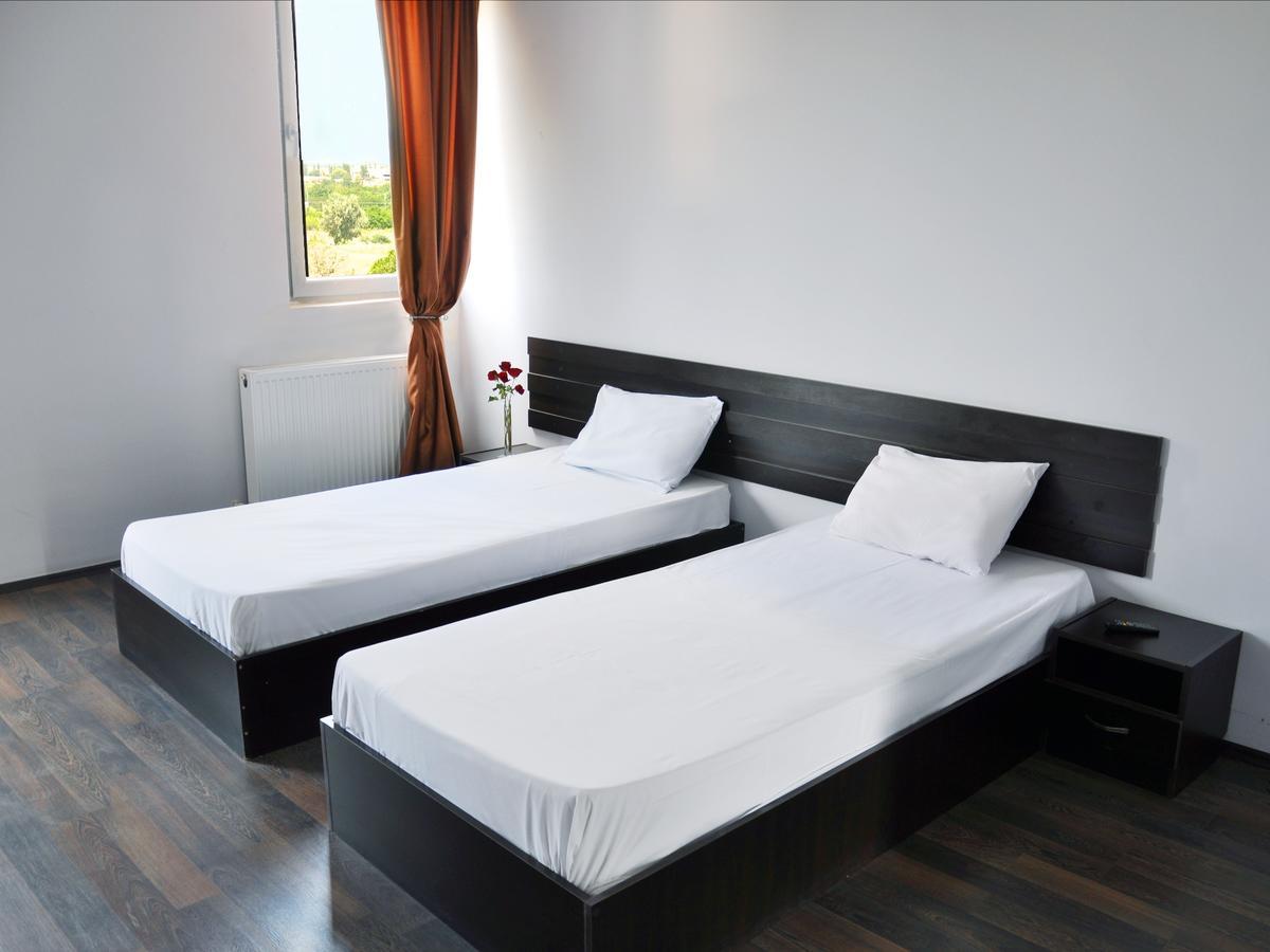 Grand Hotel Tbilisi Ngoại thất bức ảnh